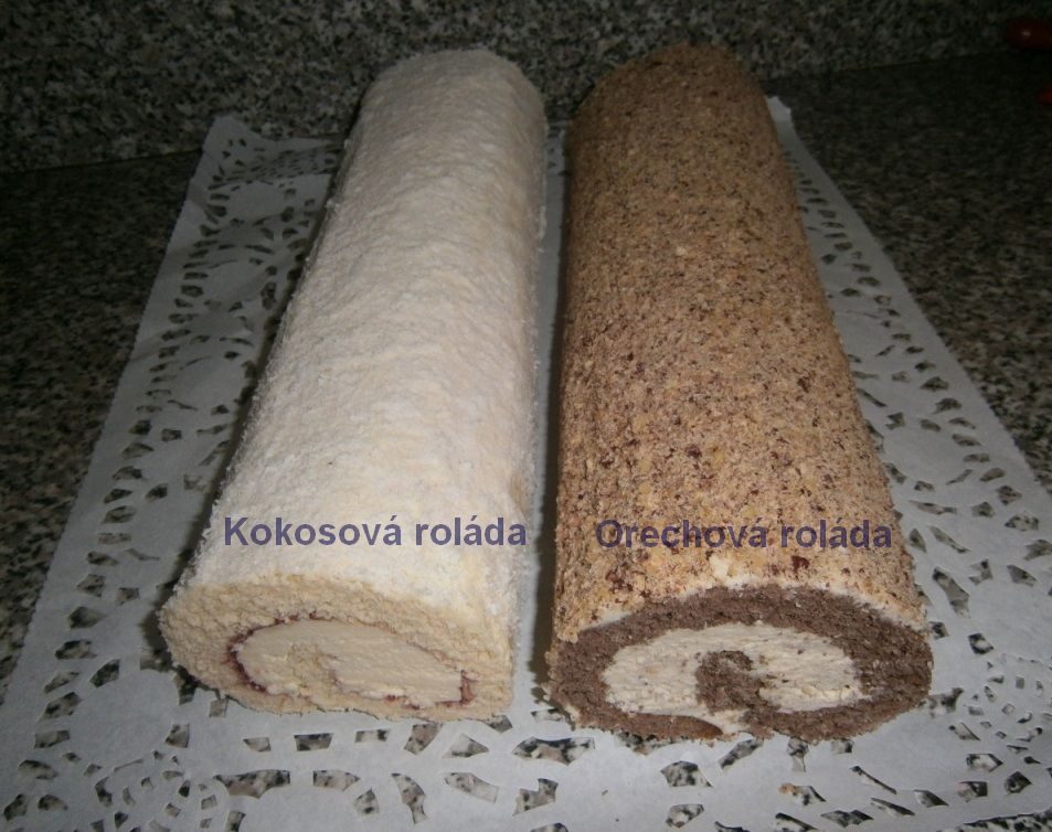 kokosová a ořechová roláda